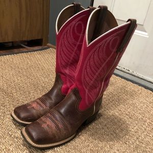 Ariat cowboy boots